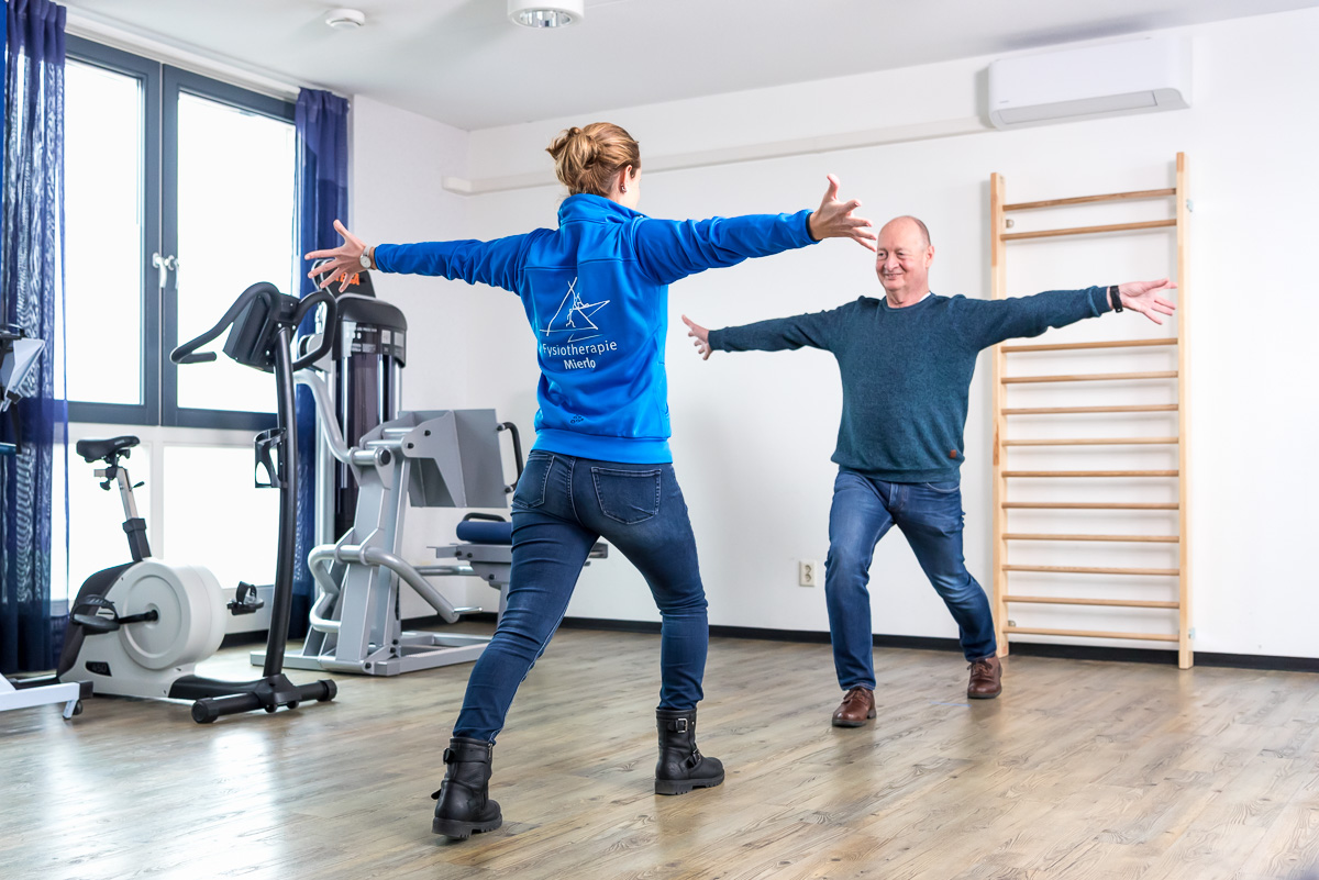 Oudere man moet actief blijven met parkinson.